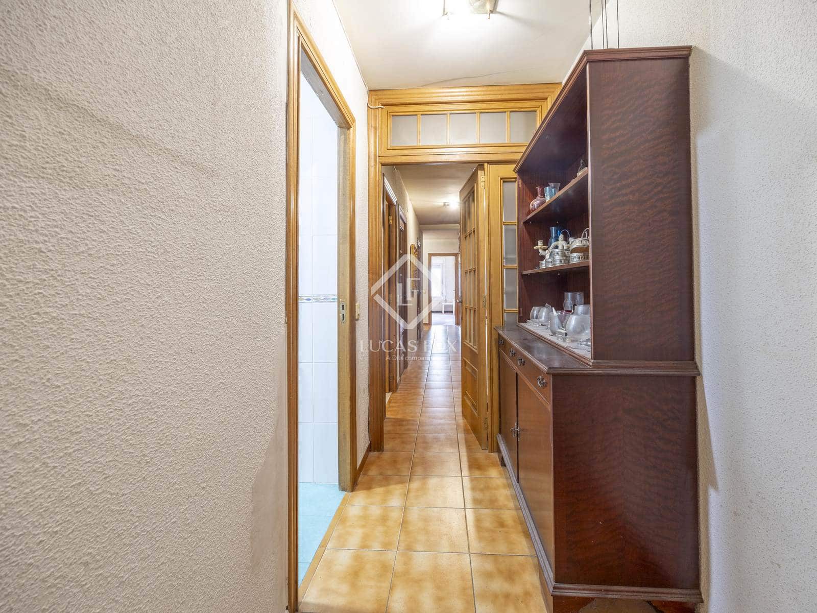 5 soveværelse Lejlighed til salg i Valencia by - € 640.000 (Ref: 9438480)