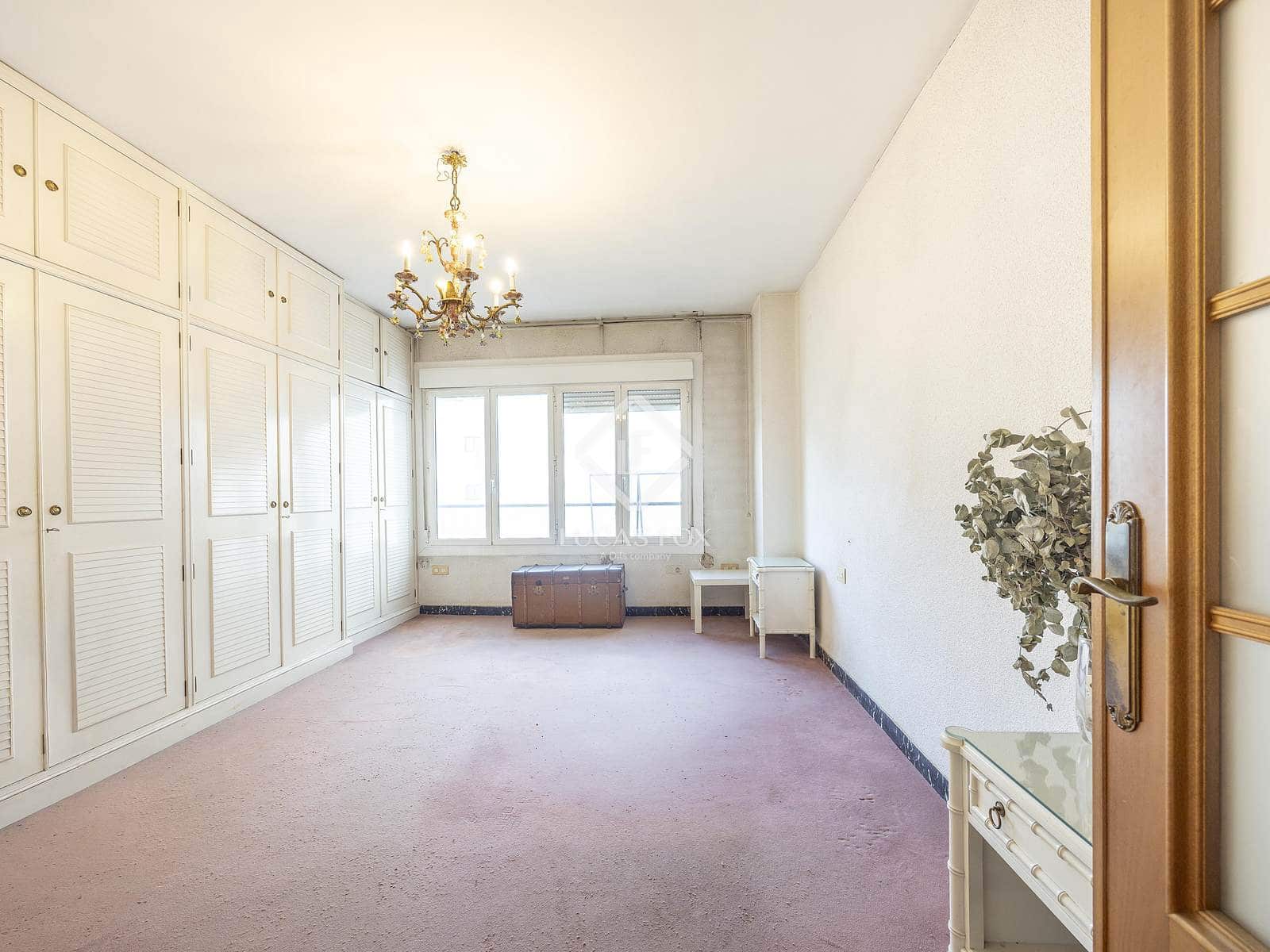 5 soveværelse Lejlighed til salg i Valencia by - € 640.000 (Ref: 9438480)