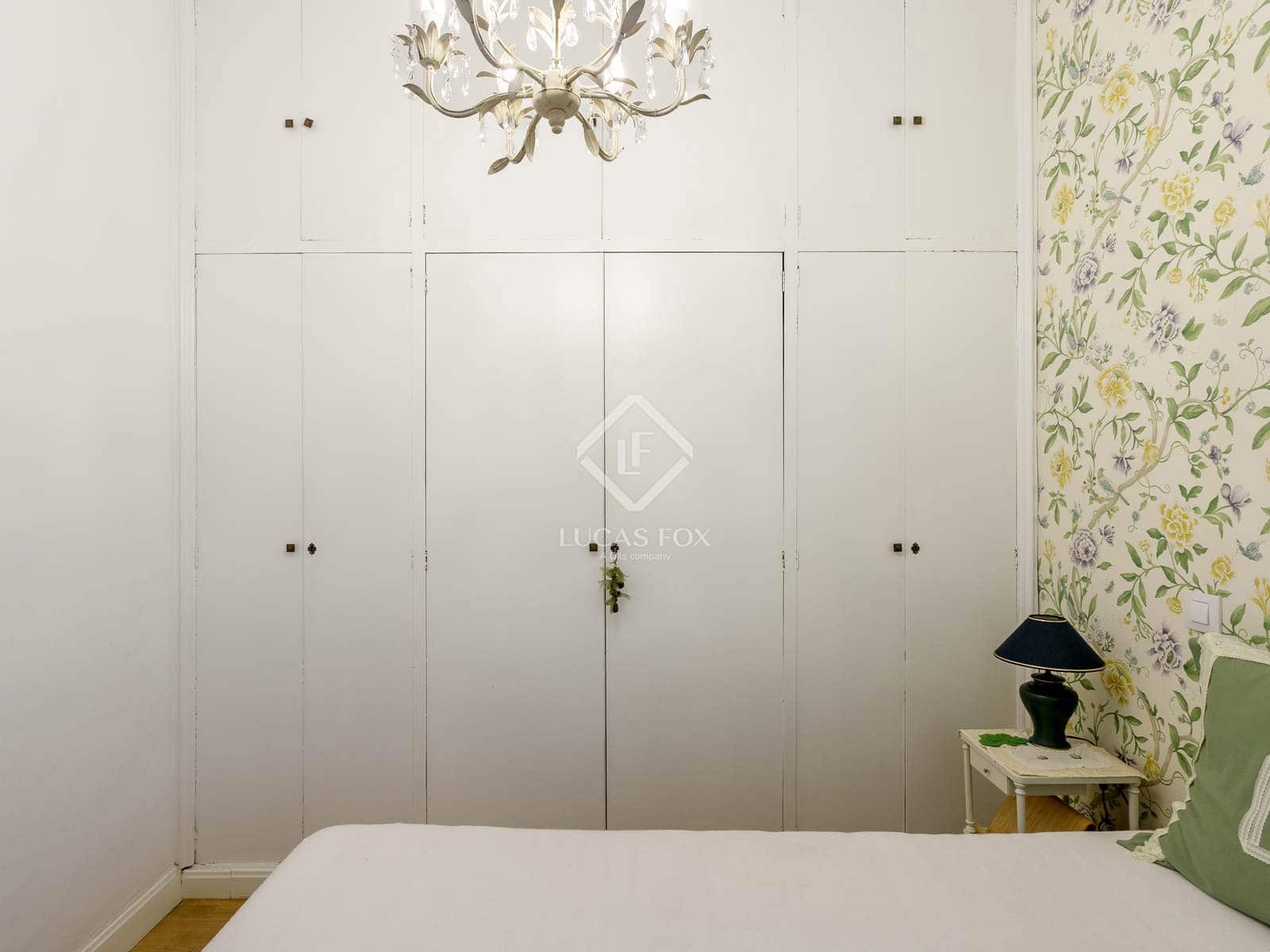 2 soveværelse Lejlighed til salg i Madrid by med garage - € 650.000 (Ref: 9438482)