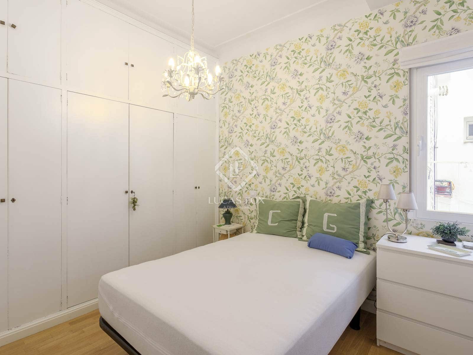 2 soveværelse Lejlighed til salg i Madrid by med garage - € 650.000 (Ref: 9438482)