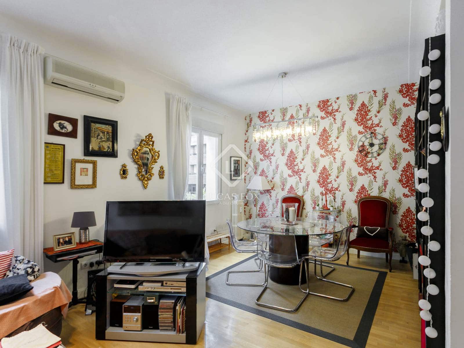 2 soveværelse Lejlighed til salg i Madrid by med garage - € 650.000 (Ref: 9438482)