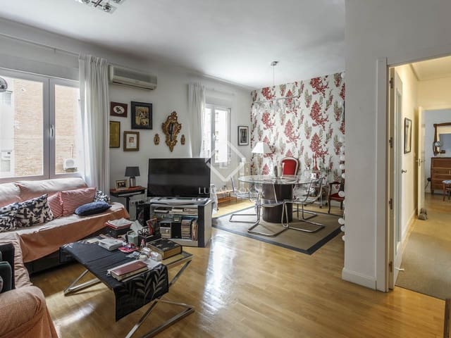 2 makuuhuone Huoneisto myytävänä paikassa Ibiza, Madrid kaupunki mukana 
autotalli - 650 000 € (Ref: 9438482)