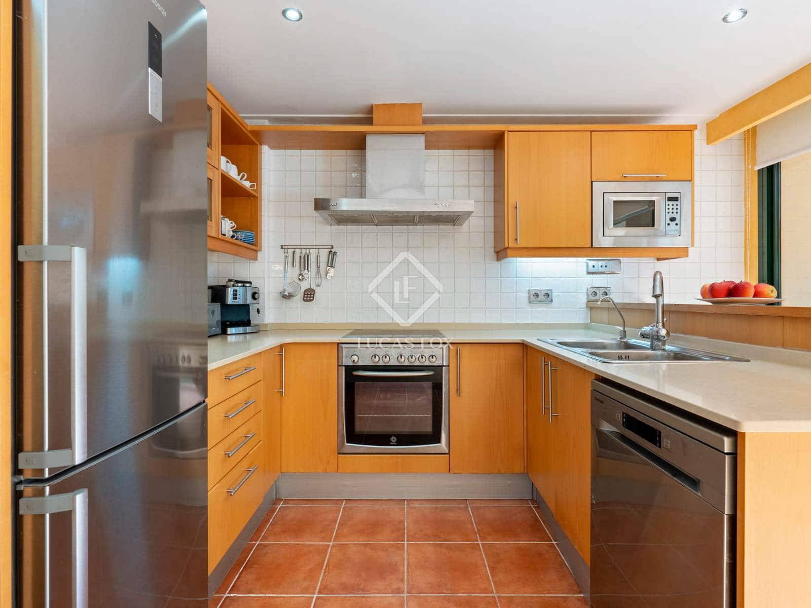 4 soveværelse Lejlighed til salg i Torredembarra med garage - € 760.000 (Ref: 9438484)