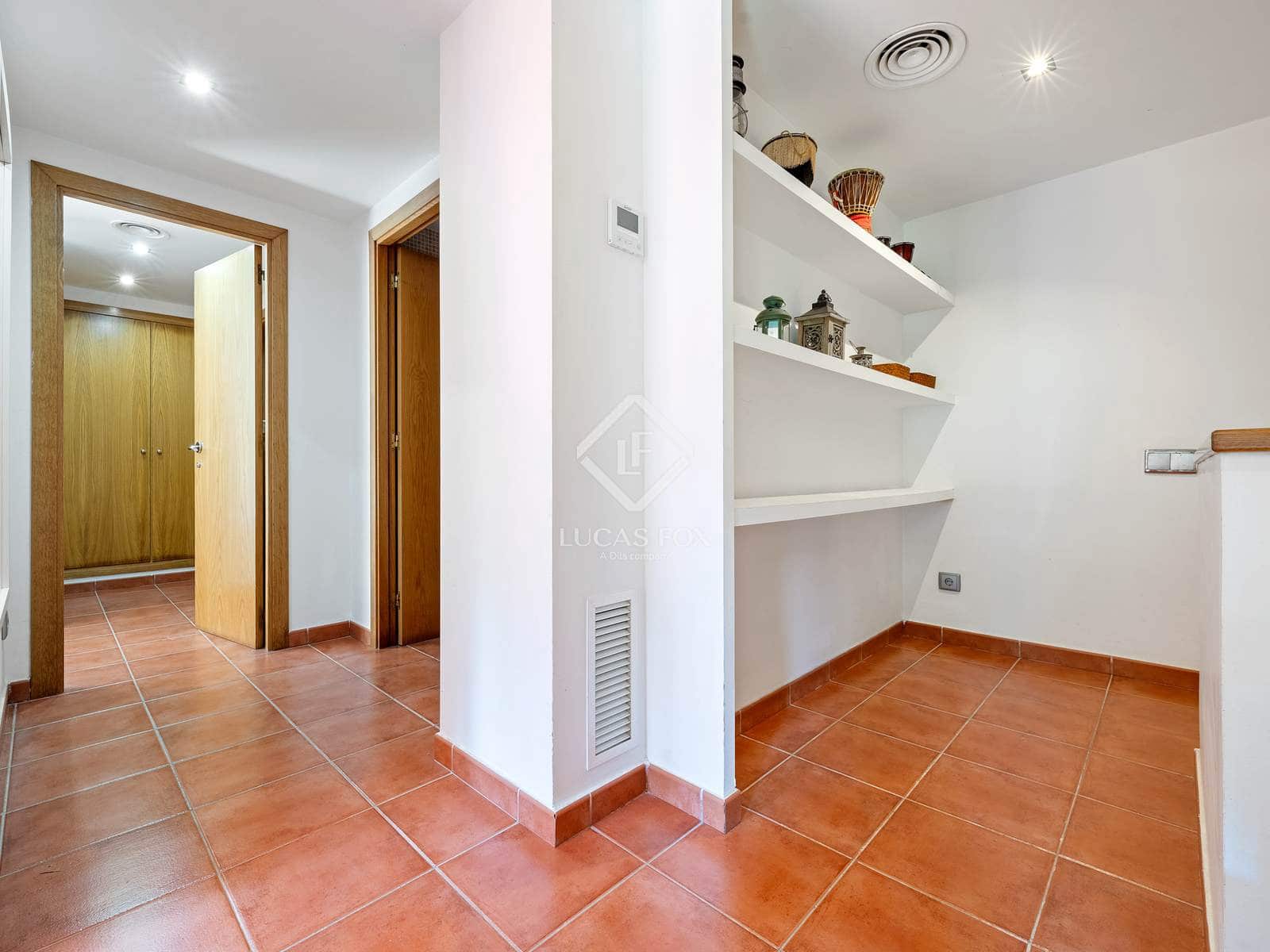 4 soveværelse Lejlighed til salg i Torredembarra med garage - € 760.000 (Ref: 9438484)