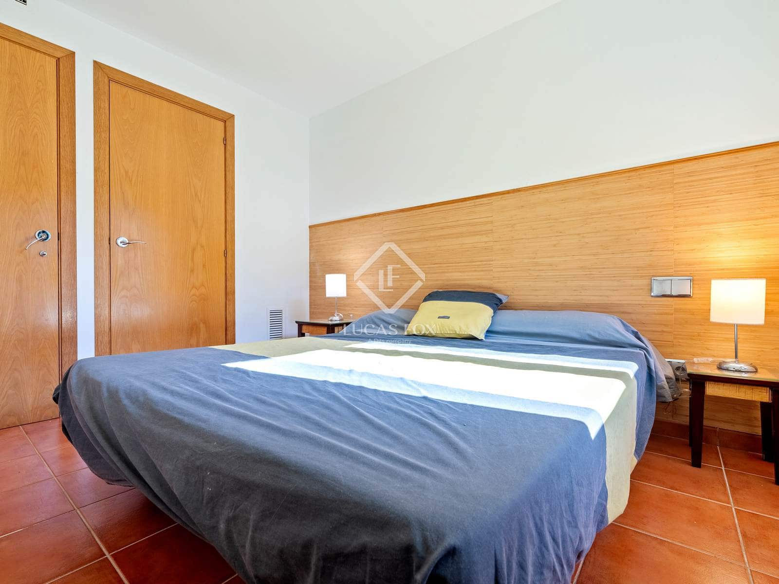 4 soveværelse Lejlighed til salg i Torredembarra med garage - € 760.000 (Ref: 9438484)