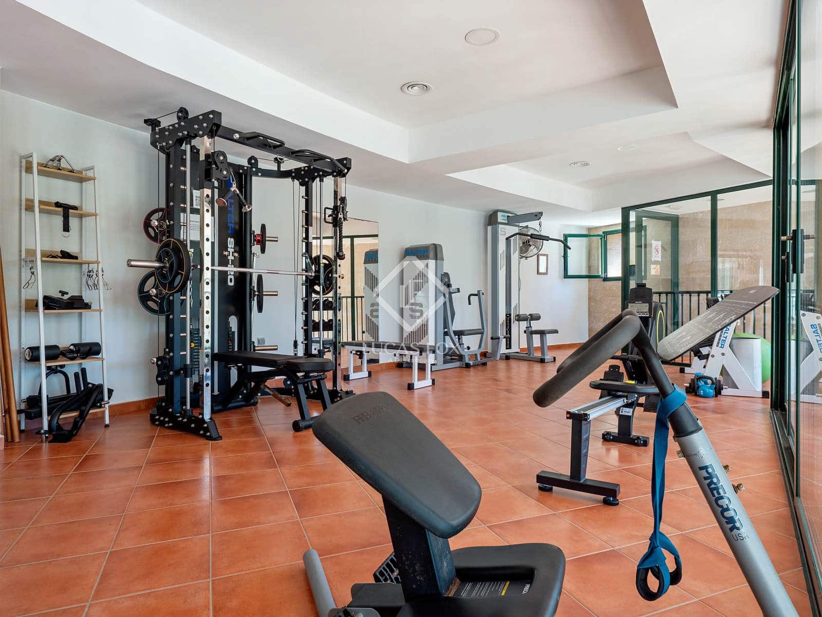 4 soveværelse Lejlighed til salg i Torredembarra med garage - € 760.000 (Ref: 9438484)