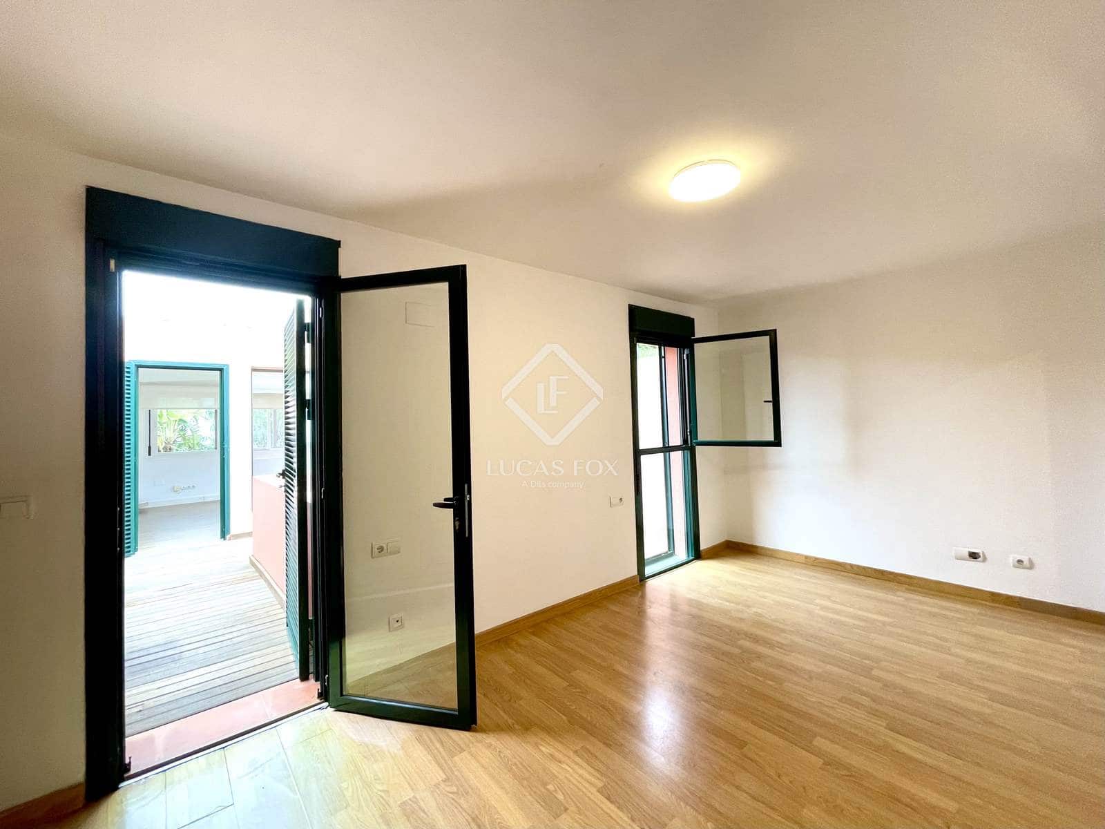 4 slaapkamer Villa te koop in Alicante stad met zwembad garage - € 660.000 (Ref: 9438797)