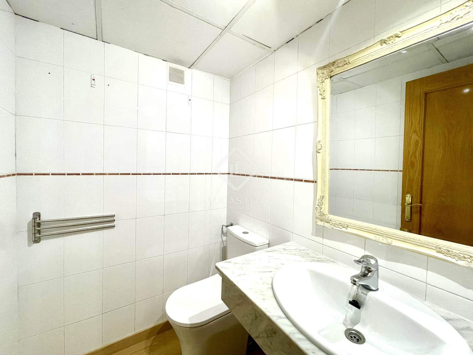 4 slaapkamer Villa te koop in Alicante stad met zwembad garage - € 660.000 (Ref: 9438797)