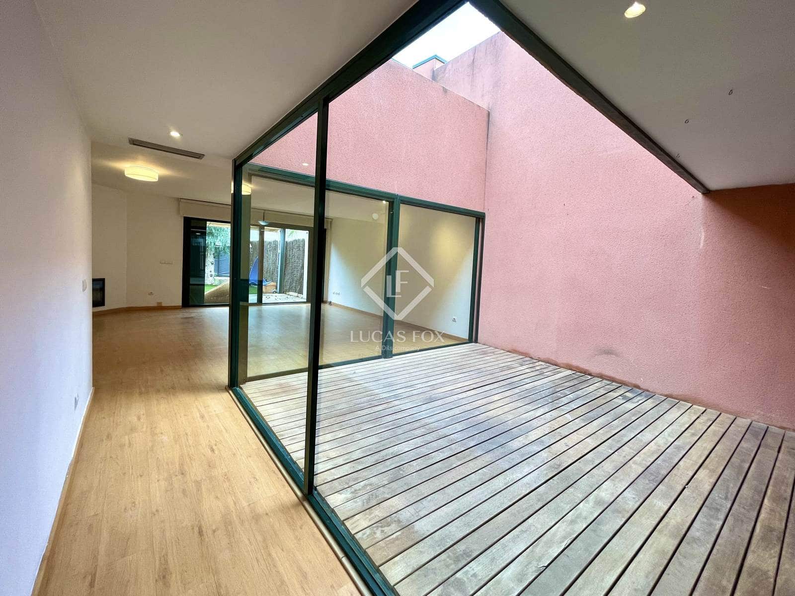 4 slaapkamer Villa te koop in Alicante stad met zwembad garage - € 660.000 (Ref: 9438797)