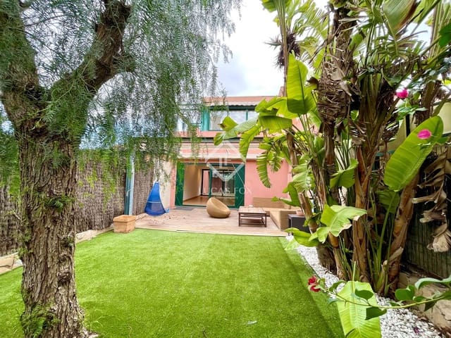 4 slaapkamer Villa te koop in Alicante stad met zwembad garage - € 660.000 (Ref: 9438797)