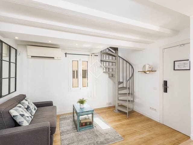 1 slaapkamer Penthouse te koop in Barcelona stad - € 400.000 (Ref: 9438798)