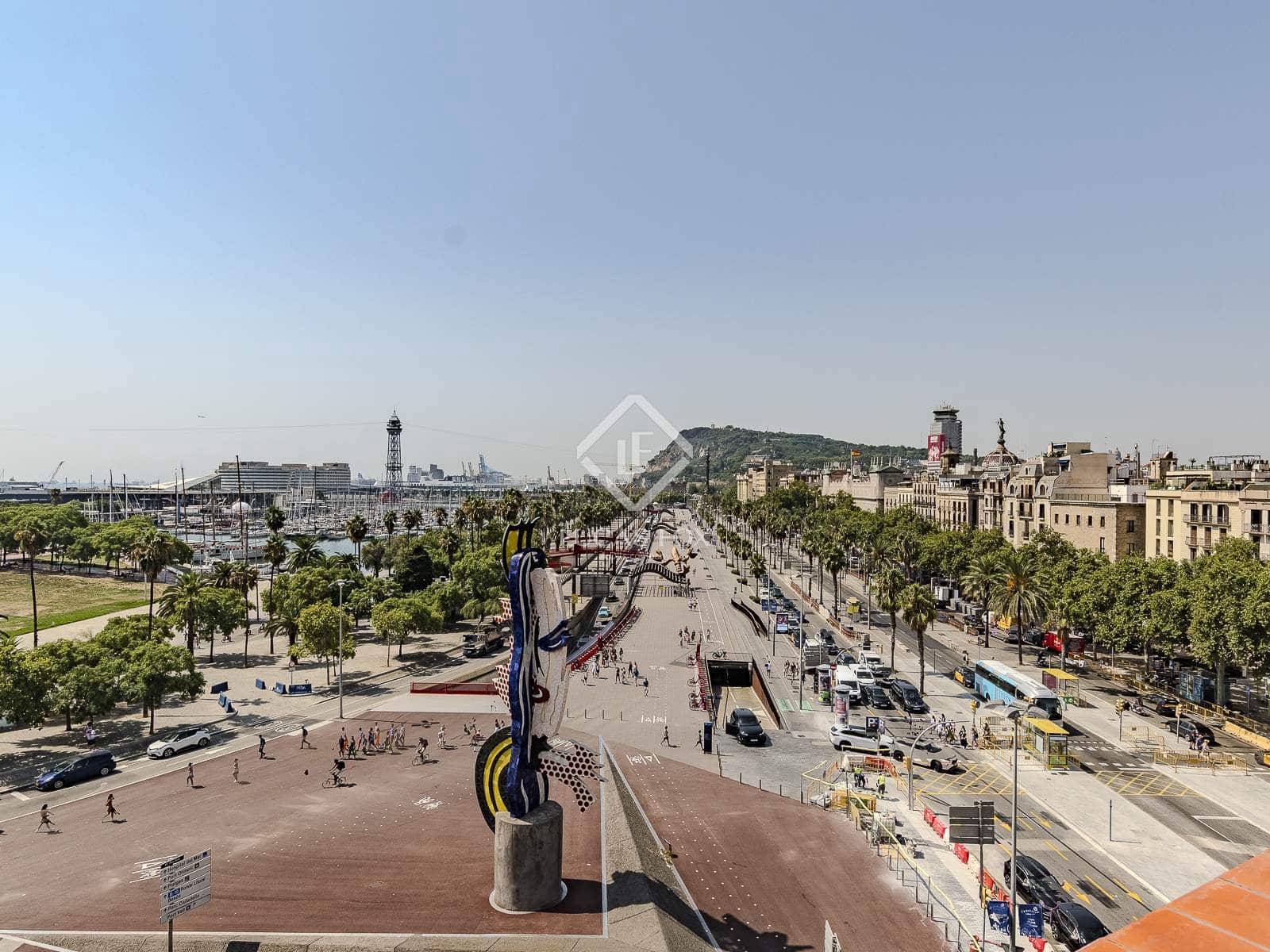 1 slaapkamer Penthouse te koop in Barcelona stad - € 400.000 (Ref: 9438798)