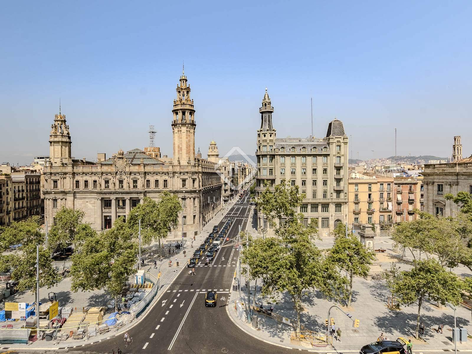 1 slaapkamer Penthouse te koop in Barcelona stad - € 400.000 (Ref: 9438798)