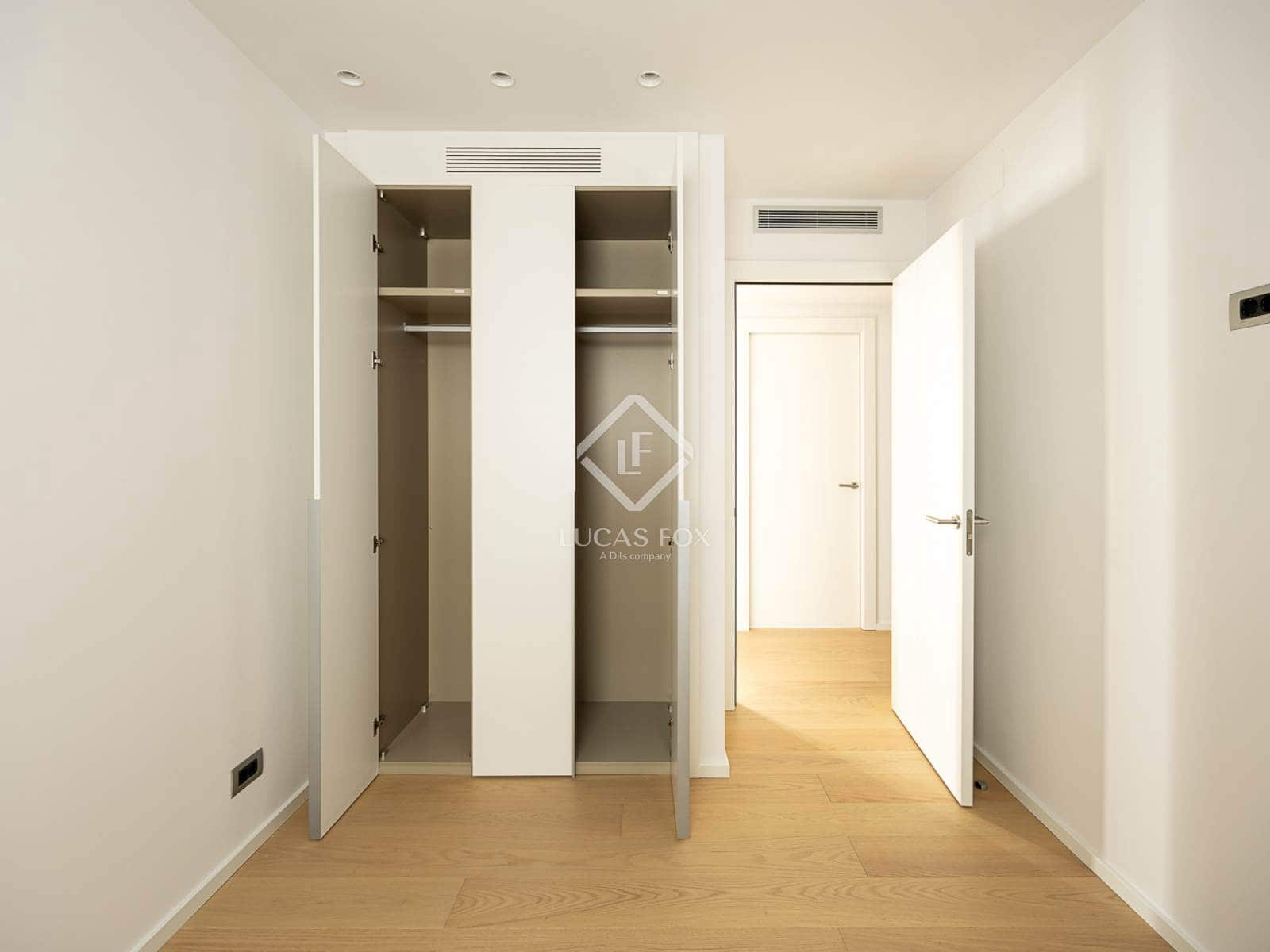 4 slaapkamer Appartement te koop in Barcelona stad met garage - € 2.195.000 (Ref: 9438799)