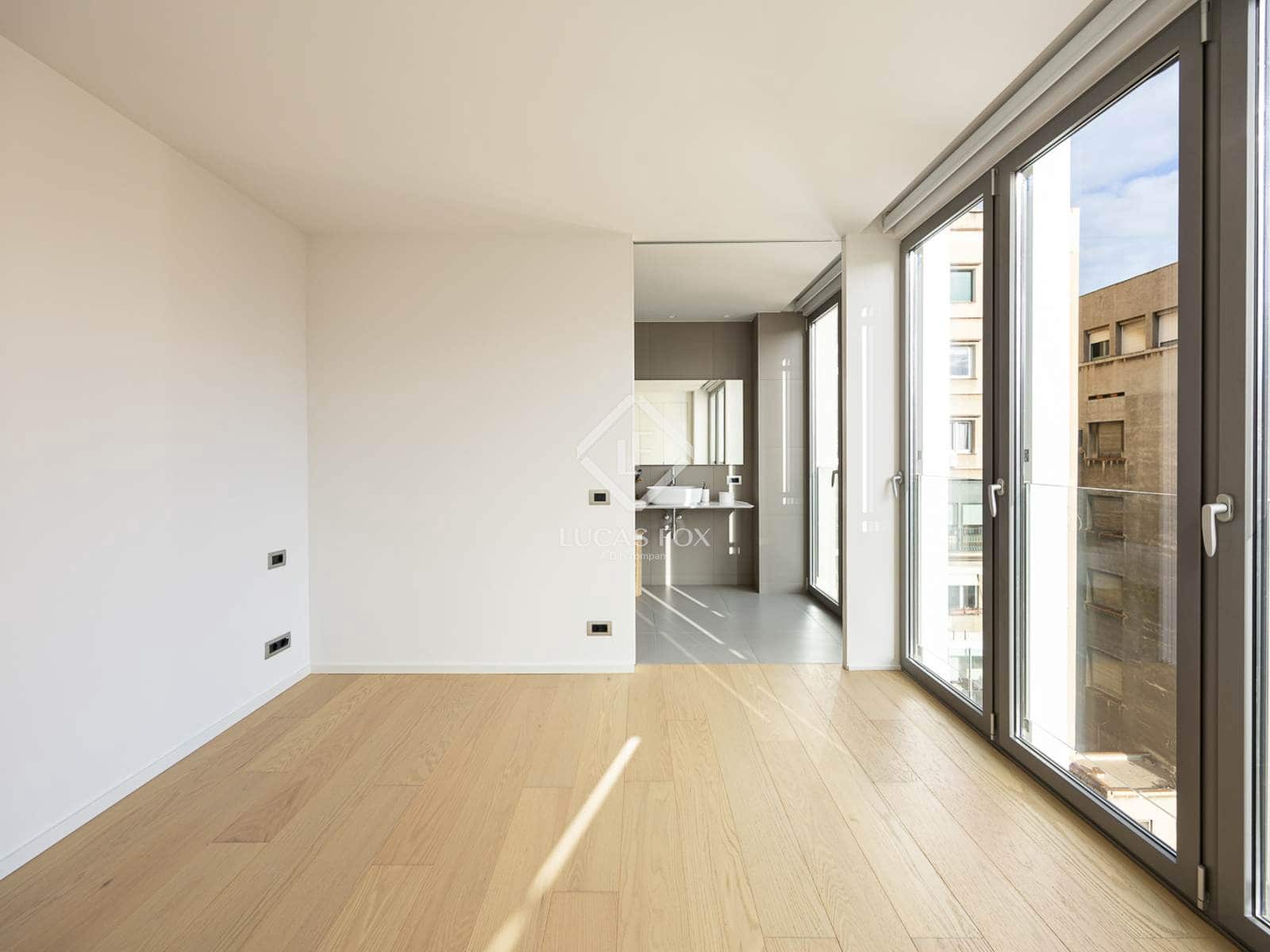 4 slaapkamer Appartement te koop in Barcelona stad met garage - € 2.195.000 (Ref: 9438799)