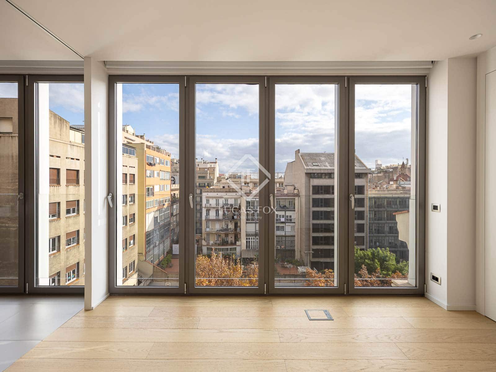 4 slaapkamer Appartement te koop in Barcelona stad met garage - € 2.195.000 (Ref: 9438799)