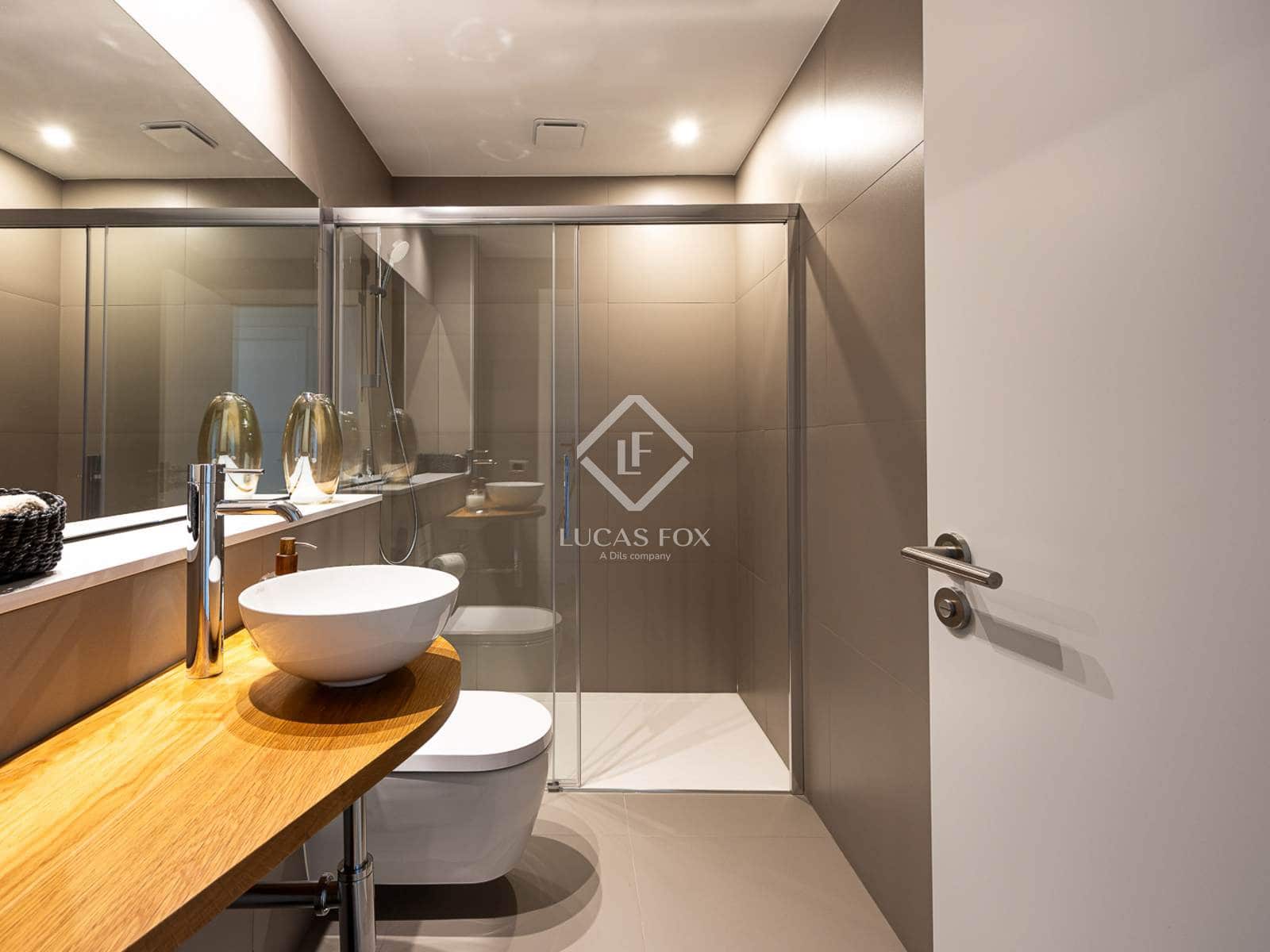 4 slaapkamer Appartement te koop in Barcelona stad met garage - € 2.195.000 (Ref: 9438799)