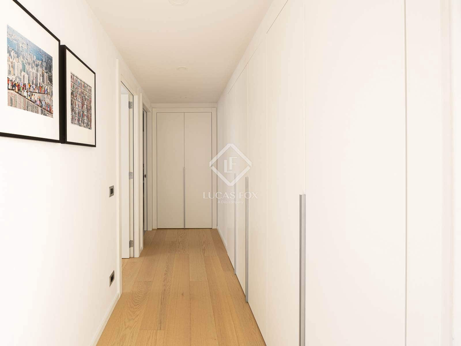 4 slaapkamer Appartement te koop in Barcelona stad met garage - € 2.195.000 (Ref: 9438799)