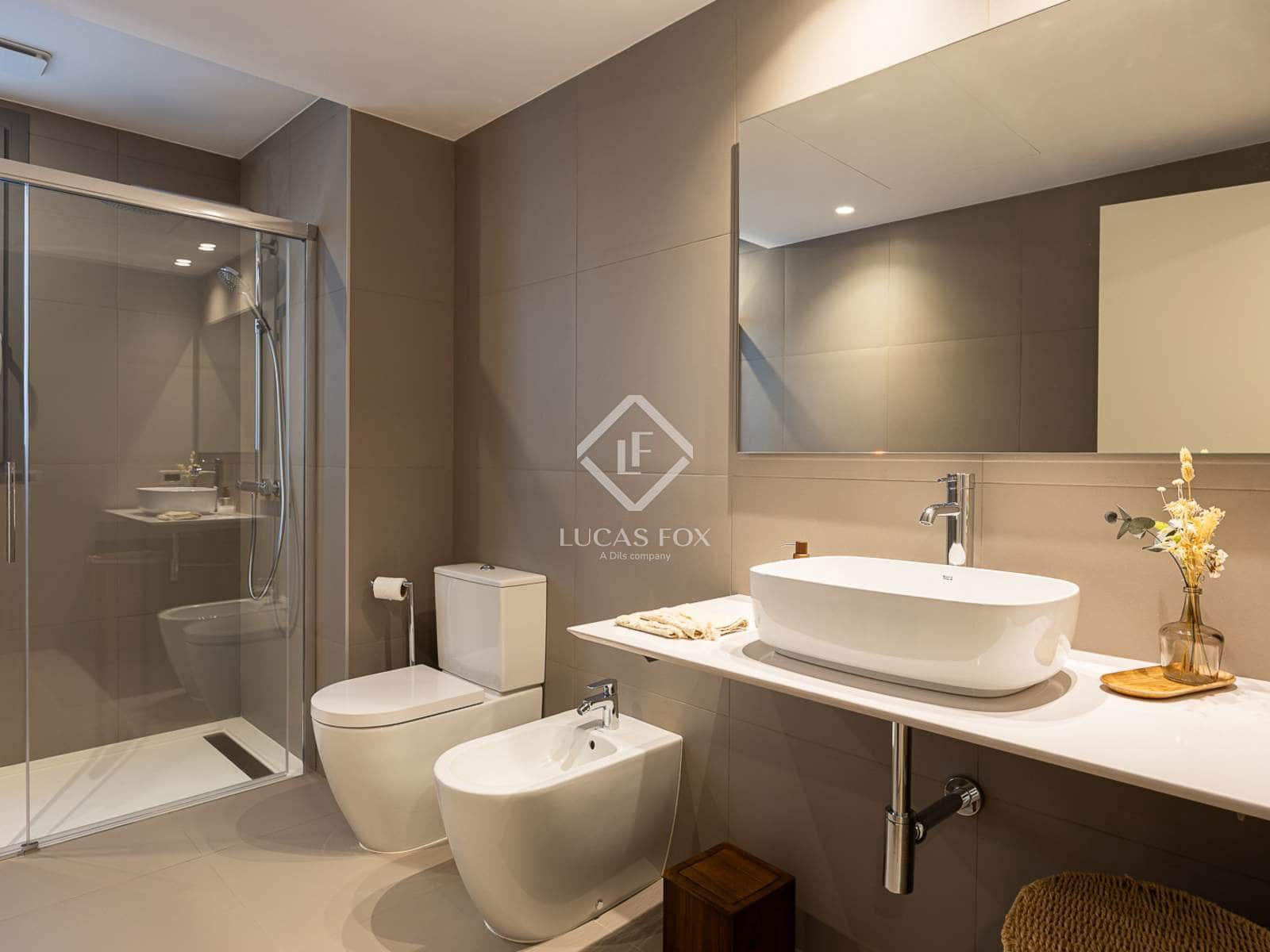 4 slaapkamer Appartement te koop in Barcelona stad met garage - € 2.195.000 (Ref: 9438799)