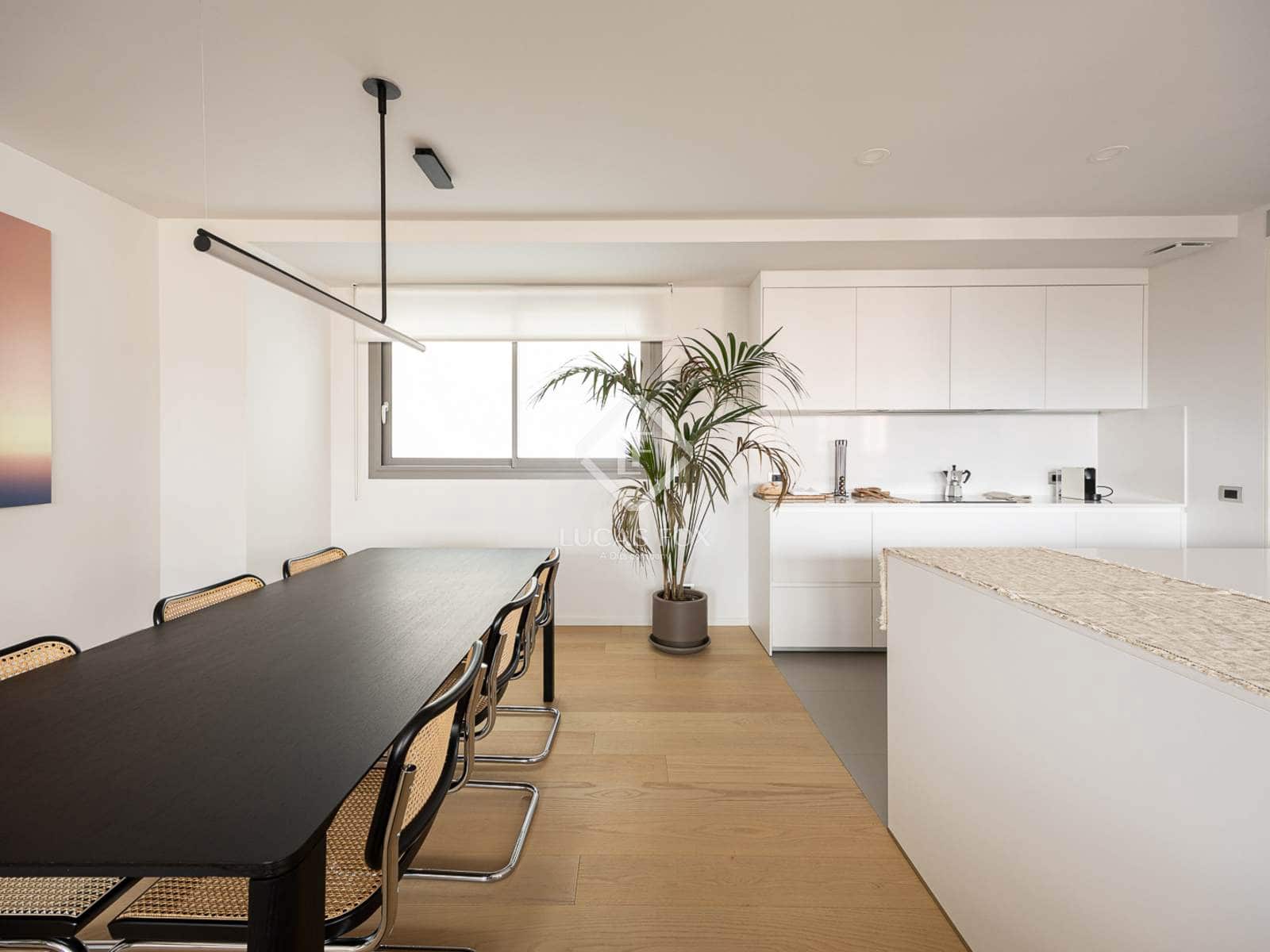 4 slaapkamer Appartement te koop in Barcelona stad met garage - € 2.195.000 (Ref: 9438799)