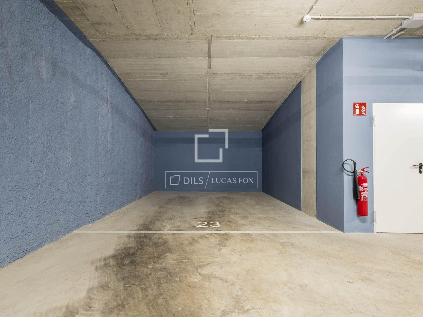 4 bedroom Apartment for sale in Barcelona city with garage - € 2,195,000 (Ref: 9438799)