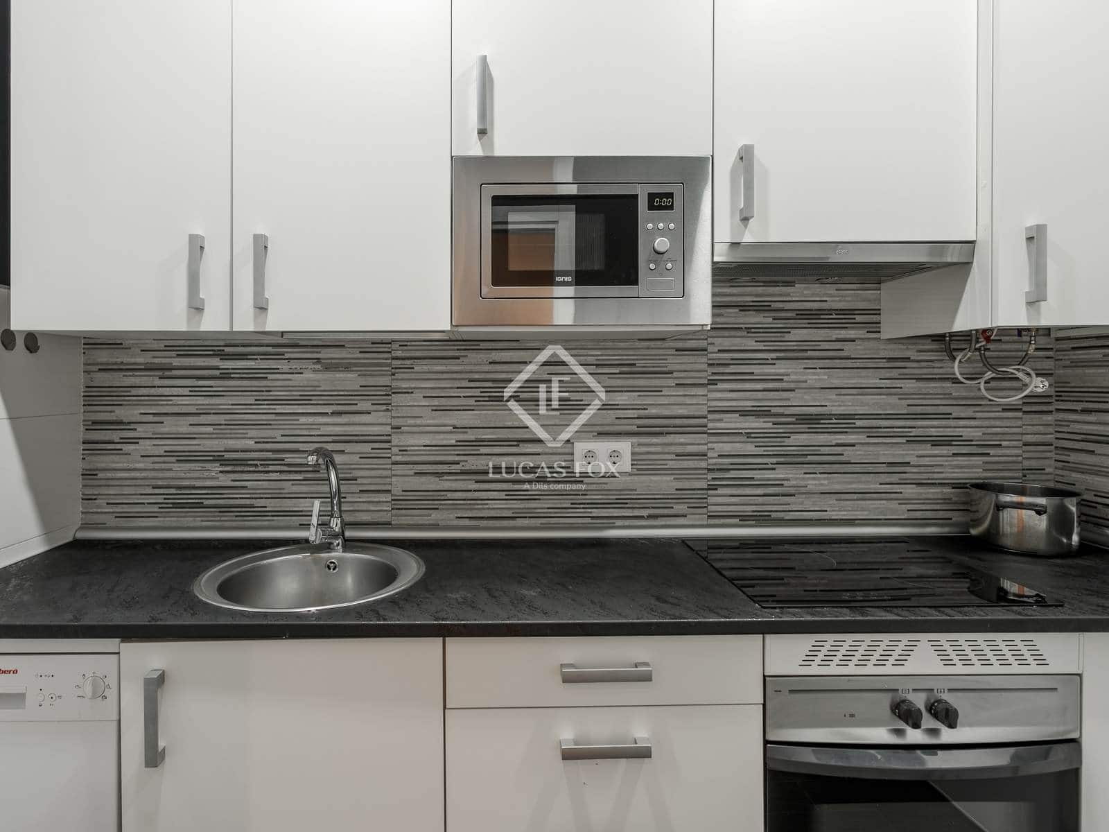 1 soveværelse Lejlighed til leje i Madrid by - € 1.600 (Ref: 9438800)