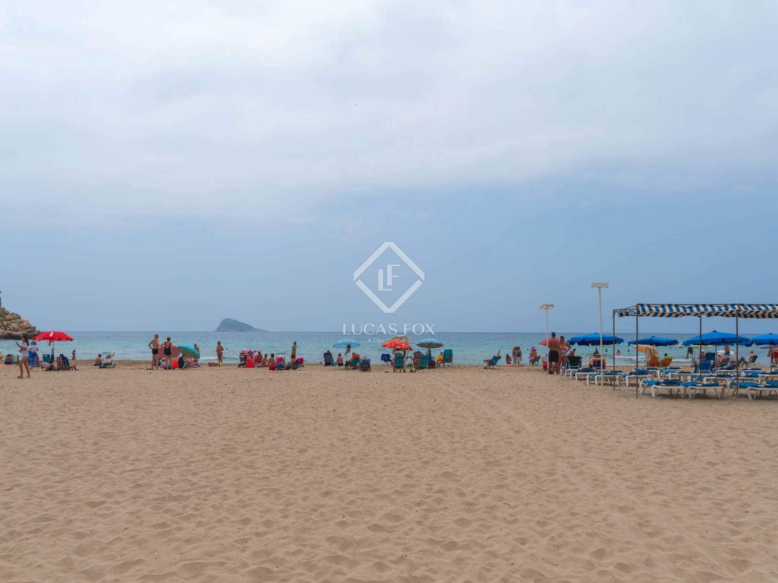 3 bedroom Apartment for sale in Cala de Finestrat with pool garage - € 980,500 (Ref: 9438934)