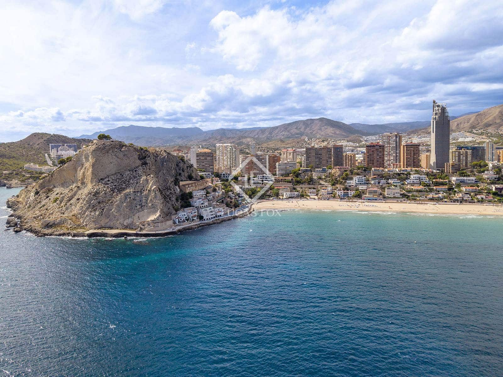 3 bedroom Apartment for sale in Cala de Finestrat with pool garage - € 980,500 (Ref: 9438934)