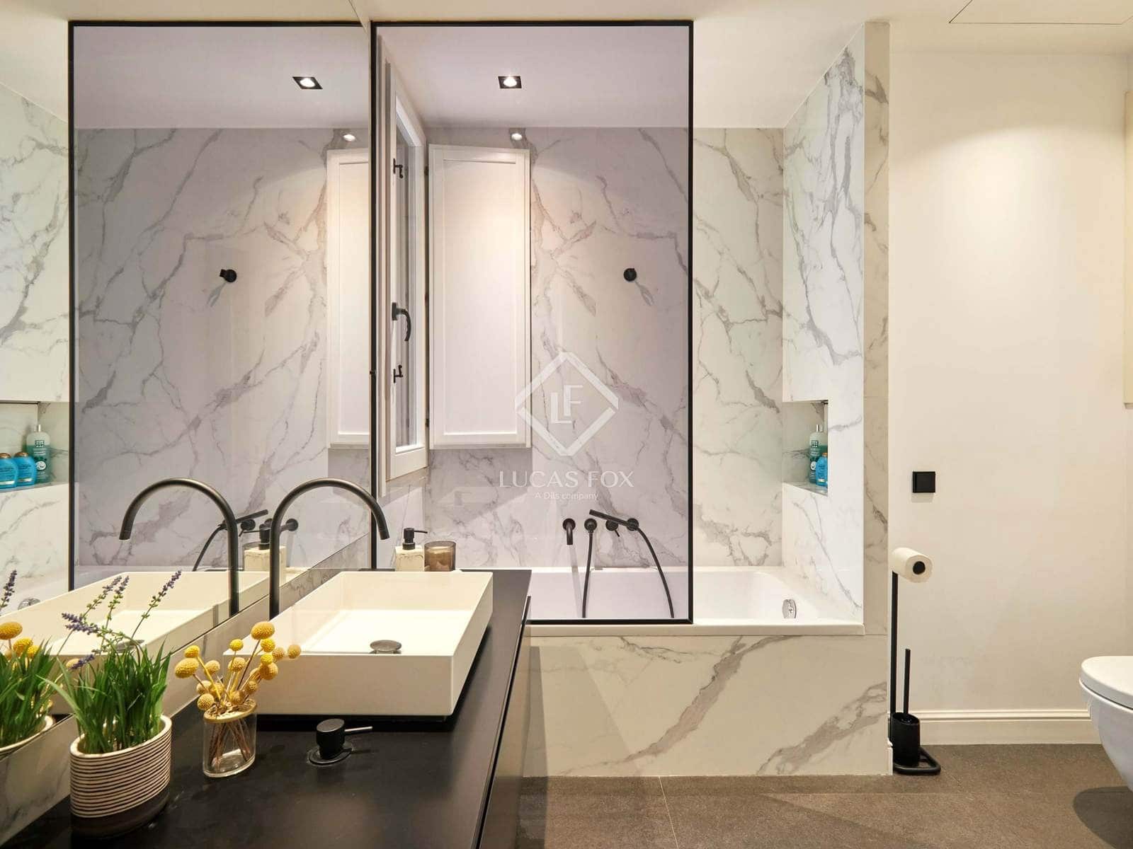 3 slaapkamer Appartement te koop in Barcelona stad - € 895.000 (Ref: 9438936)