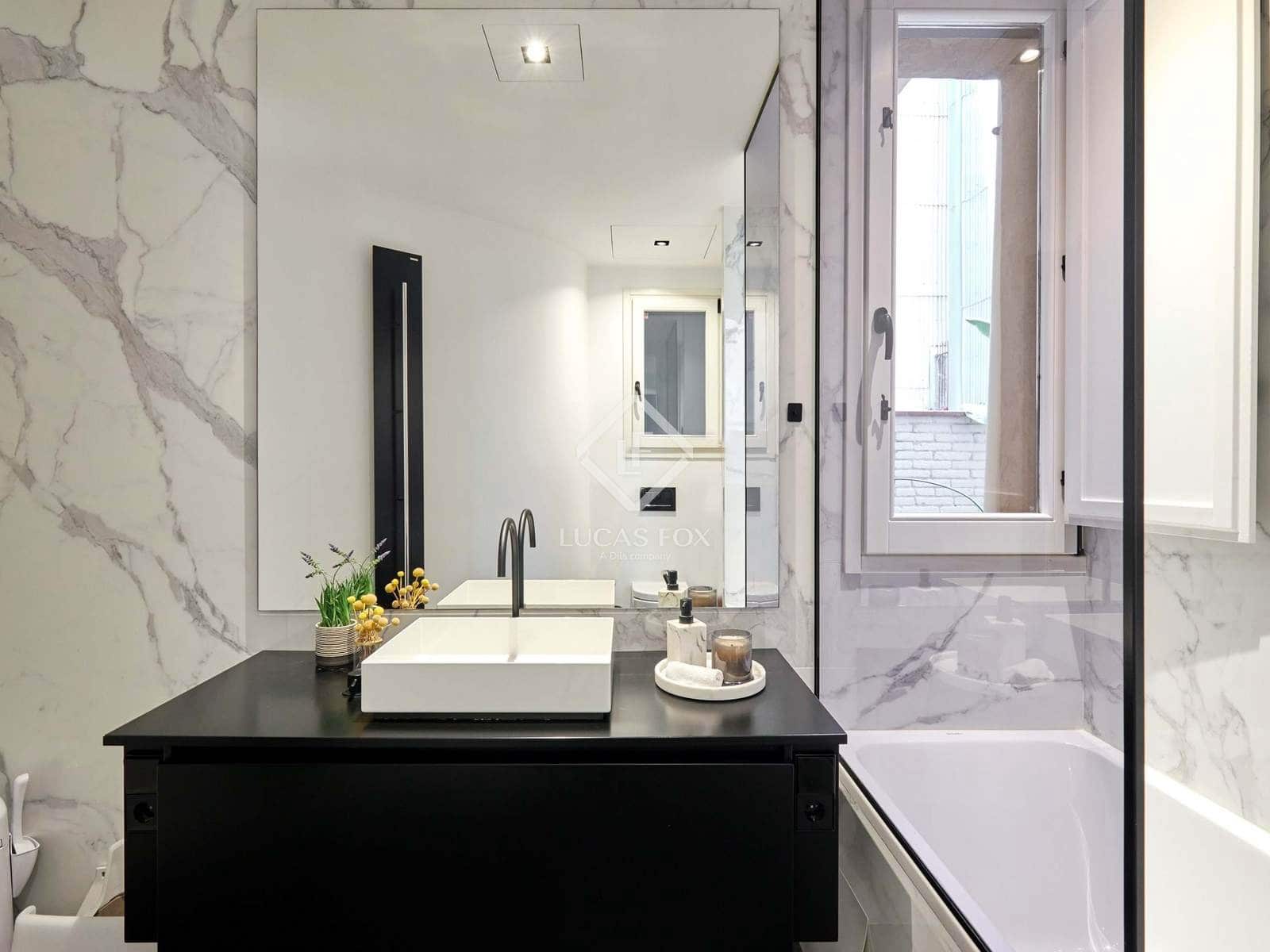 3 slaapkamer Appartement te koop in Barcelona stad - € 895.000 (Ref: 9438936)