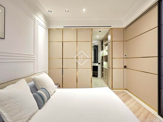 3 soverom Leilighet til salgs i Barcelona by - € 895 000 (Ref: 9438936)