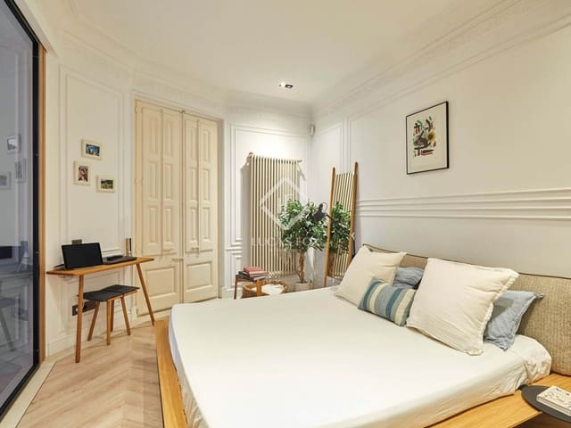 3 soverom Leilighet til salgs i Barcelona by - € 895 000 (Ref: 9438936)