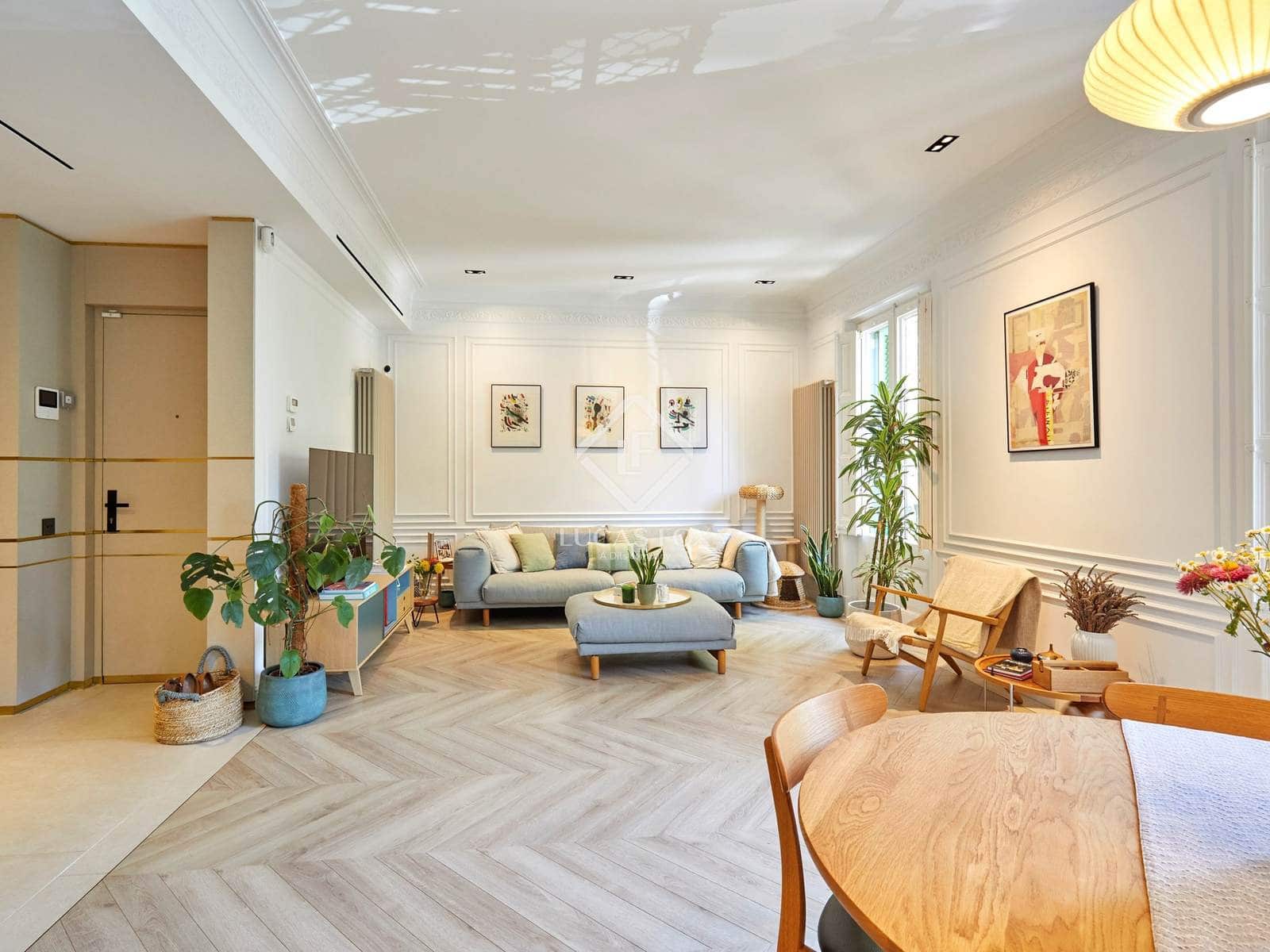 3 slaapkamer Appartement te koop in Barcelona stad - € 895.000 (Ref: 9438936)