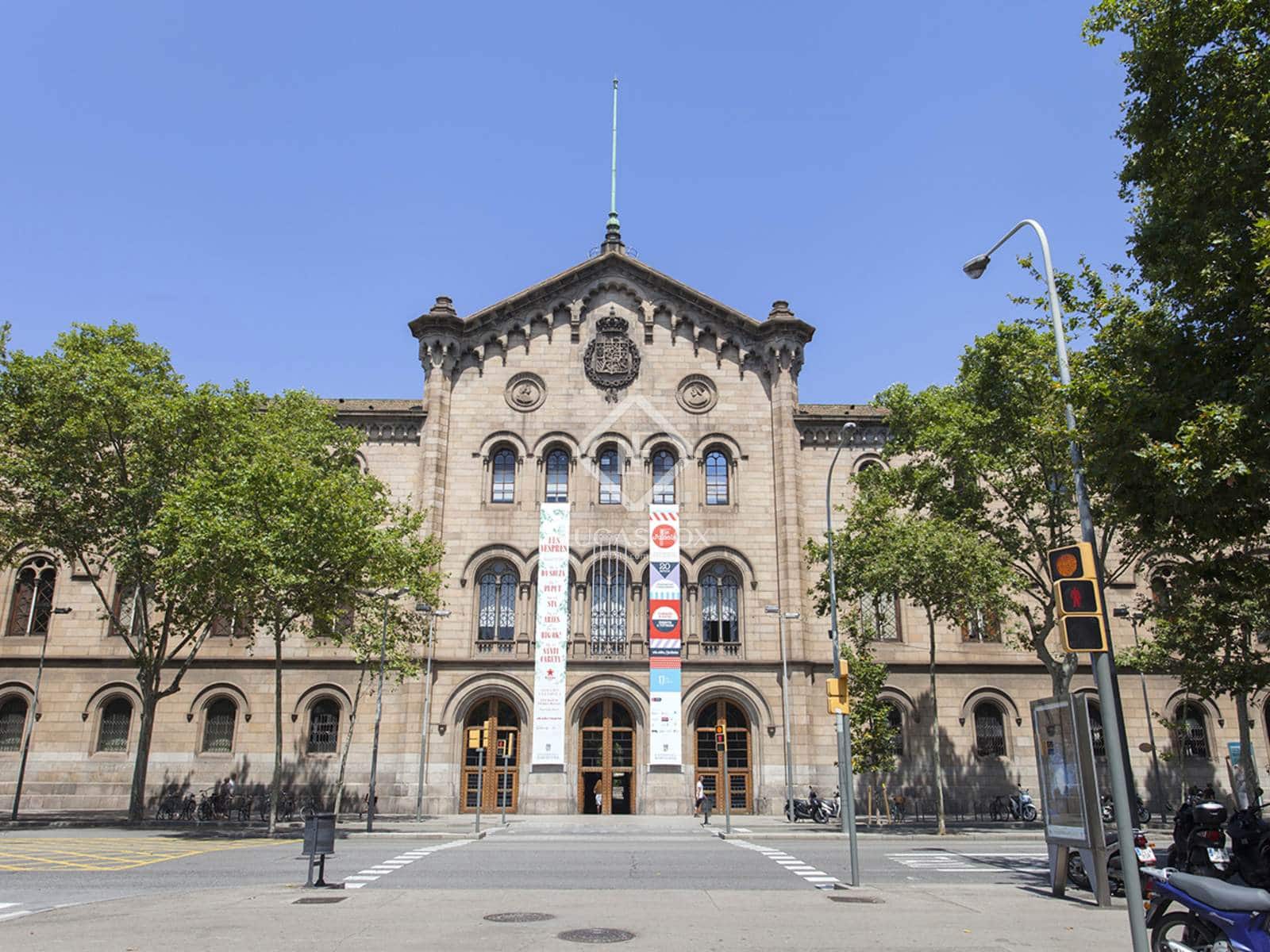 3 slaapkamer Appartement te koop in Barcelona stad - € 895.000 (Ref: 9438936)