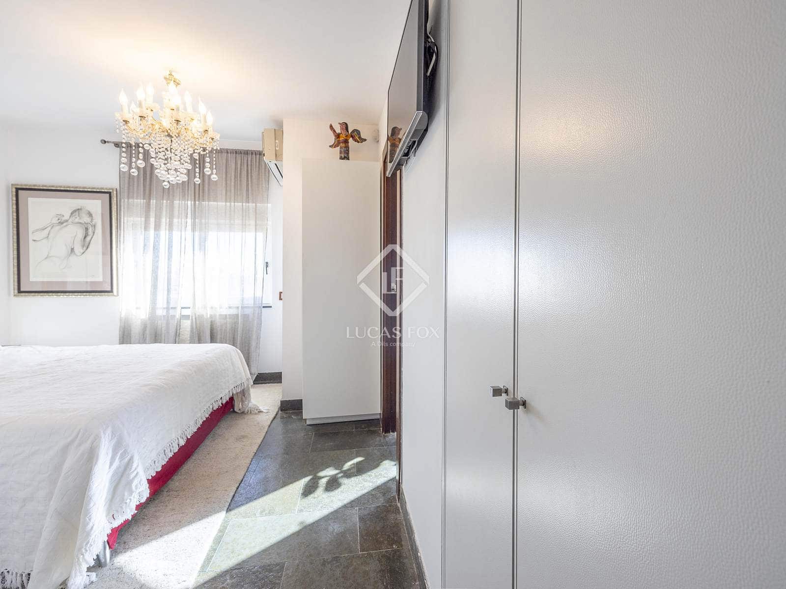 3 quarto Penthouse para venda em Valencia cidade - 1 380 000 € (Ref: 9438937)