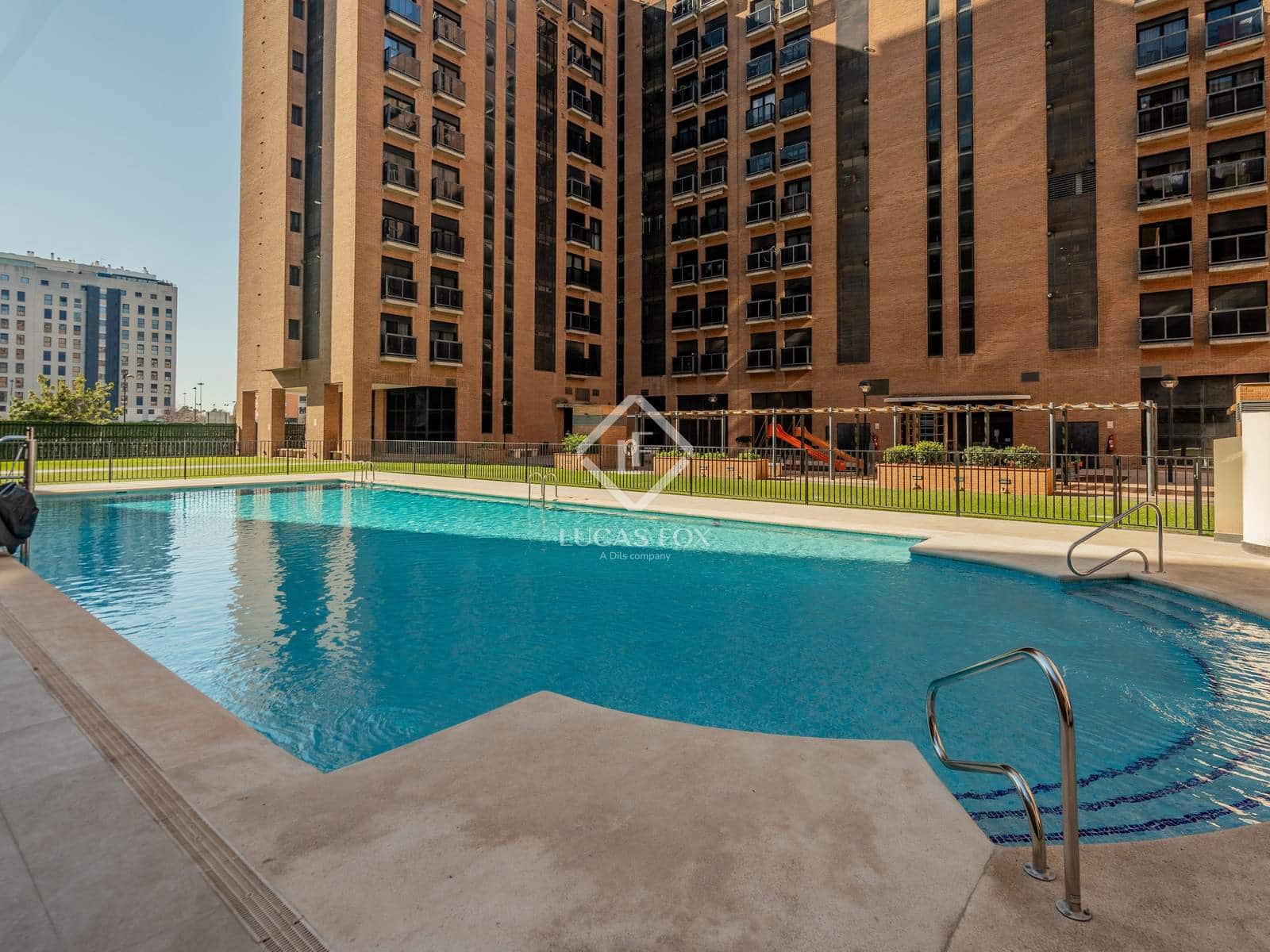 3 Zimmer Apartment zu verkaufen in Valencia Stadt mit Pool Garage - 695.000 € (Ref: 9438990)