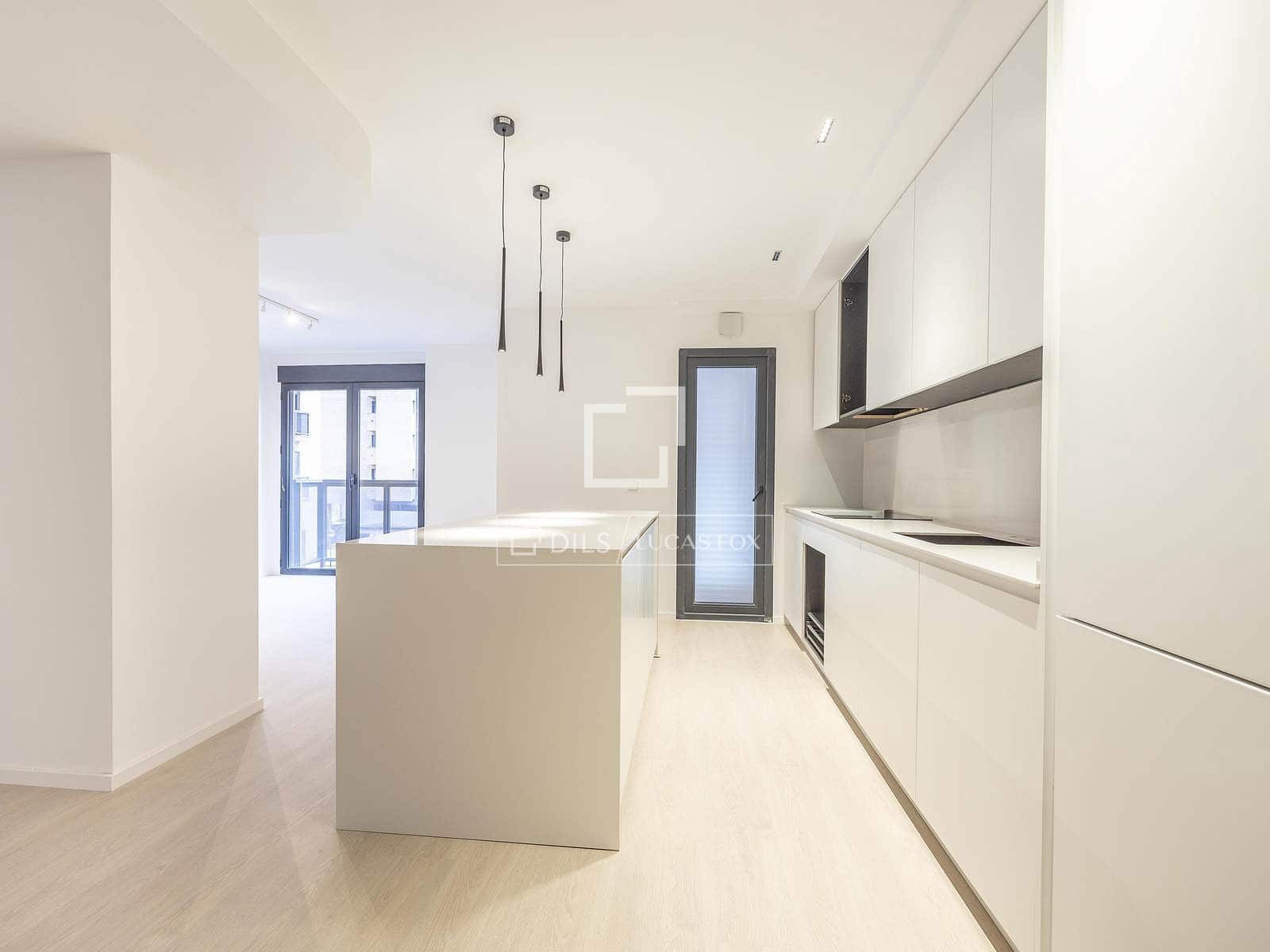 3 soveværelse Lejlighed til salg i Valencia by med swimmingpool garage - € 695.000 (Ref: 9438990)