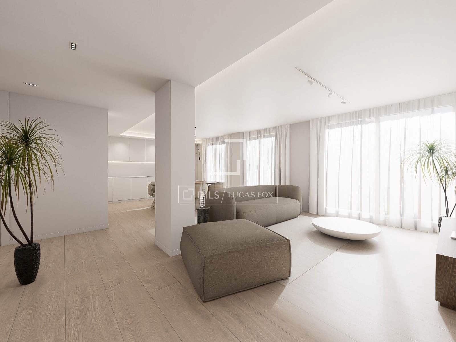 4 bedroom Apartment for sale in Valencia city with garage - € 690,000 (Ref: 9439050)