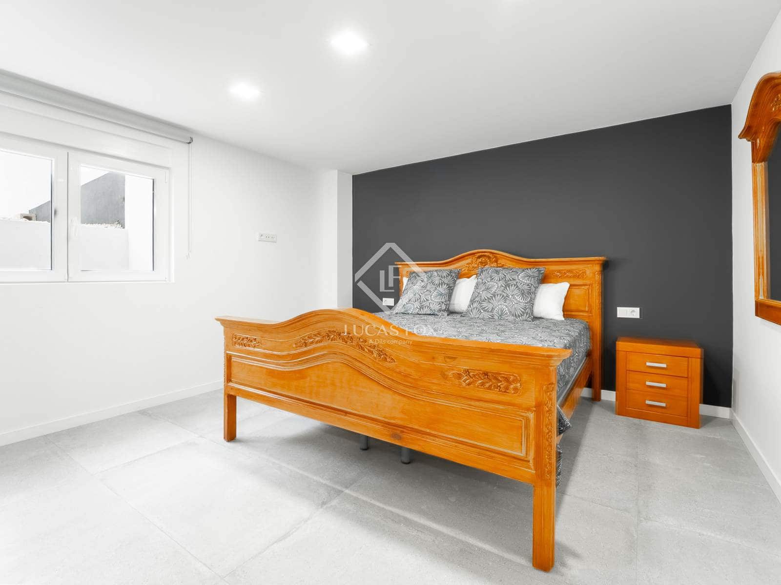 6 makuuhuone Huvila myytävänä paikassa La Nucia mukana uima-altaan 
autotalli - 1 350 000 € (Ref: 9441609)