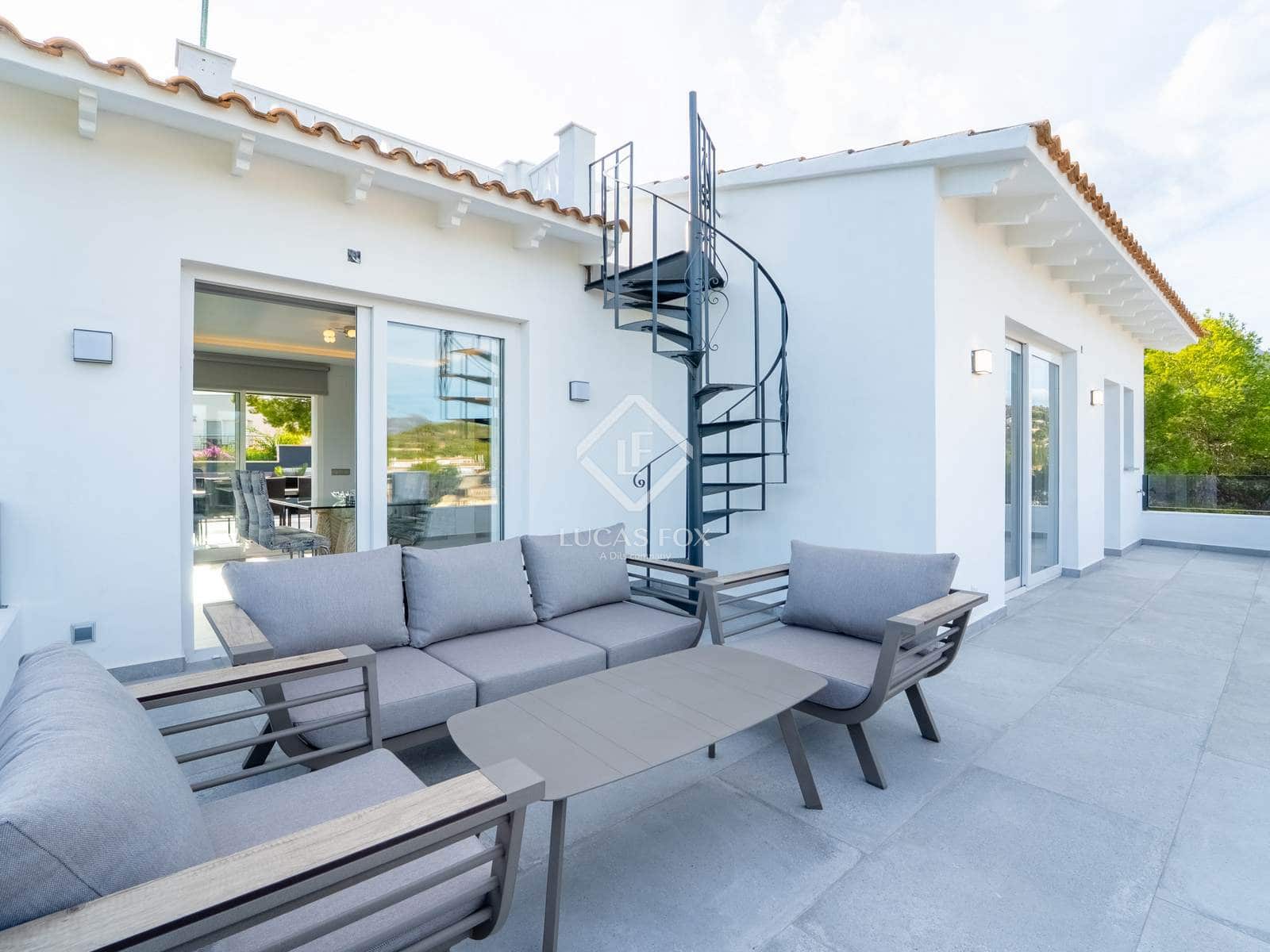 6 makuuhuone Huvila myytävänä paikassa La Nucia mukana uima-altaan 
autotalli - 1 350 000 € (Ref: 9441609)