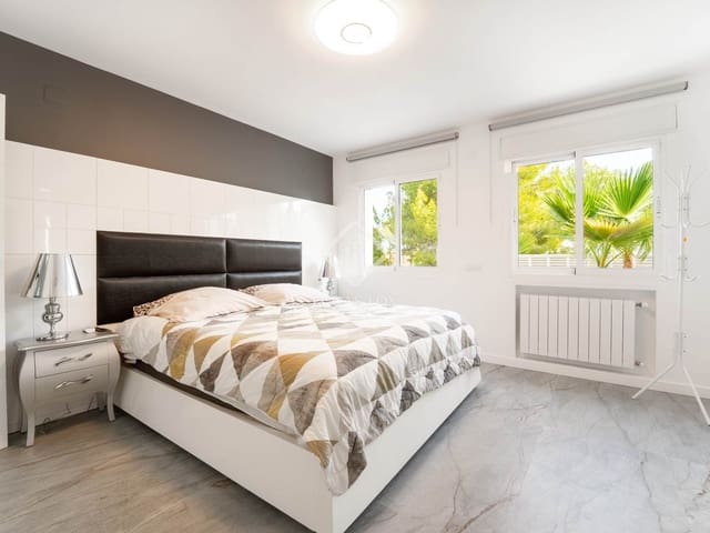 6 chambre Villa/Maison à vendre à La Nucia avec piscine garage - 1 350 000 € (Ref: 9441609)