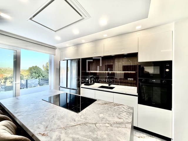 Chalet de 6 habitaciones en La Nucia en venta con piscina garaje - 1.350.000 € (Ref: 9441609)