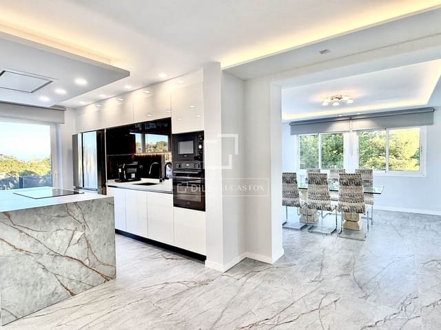 Chalet de 6 habitaciones en La Nucia en venta con piscina garaje - 1.350.000 € (Ref: 9441609)