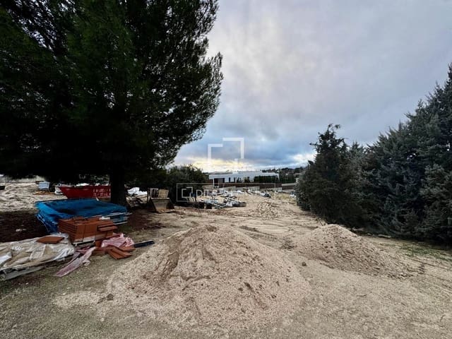 Tontti myytävänä paikassa Boadilla del Monte - 1 350 000 € (Ref: 9441998)