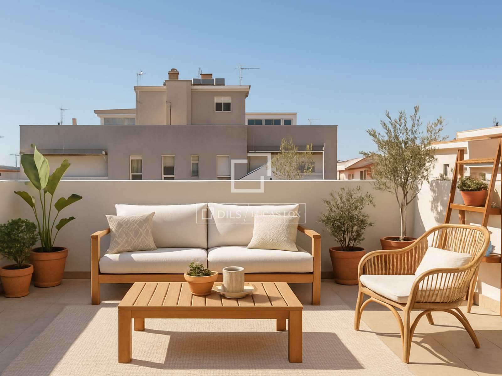 2 bedroom Apartment for sale in Vilanova i la Geltru - € 350,000 (Ref: 9443639)