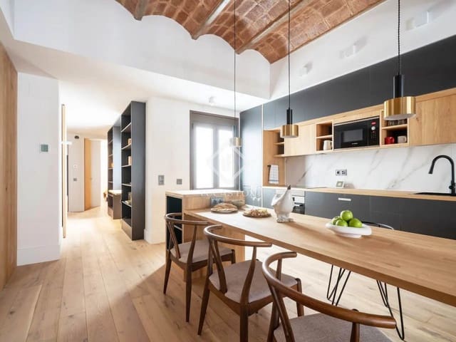 3 soveværelse Lejlighed til salg i Barcelona by - € 986.000 (Ref: 9443640)