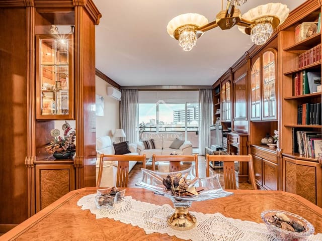 4 soveværelse Lejlighed til salg i Barcelona by med swimmingpool garage - € 920.000 (Ref: 9444488)