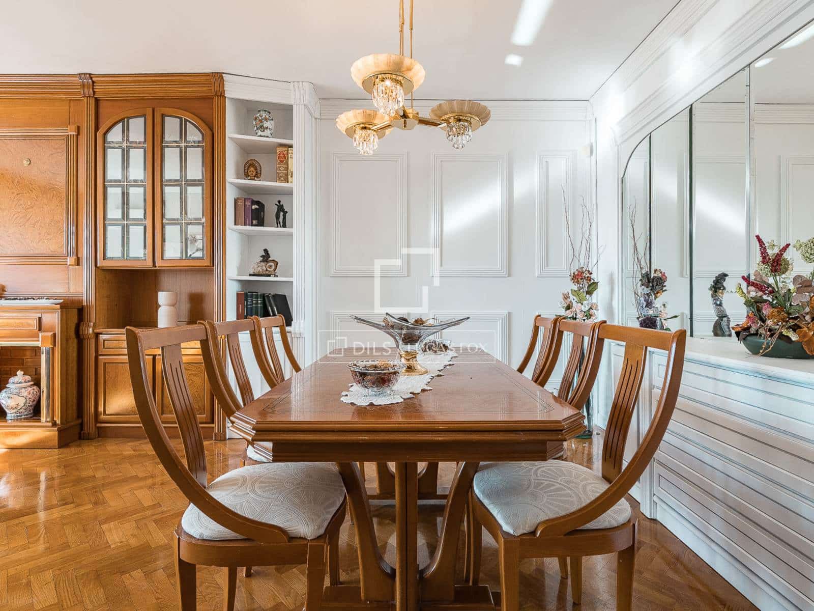 4 soveværelse Lejlighed til salg i Barcelona by med swimmingpool garage - € 920.000 (Ref: 9444488)