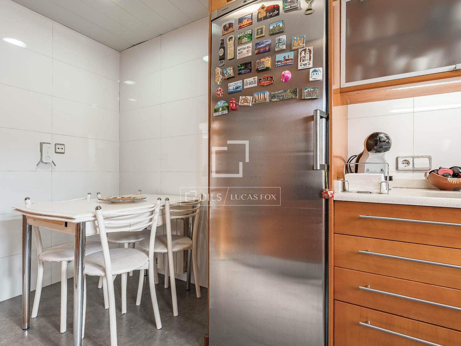 4 soveværelse Lejlighed til salg i Barcelona by med swimmingpool garage - € 920.000 (Ref: 9444488)