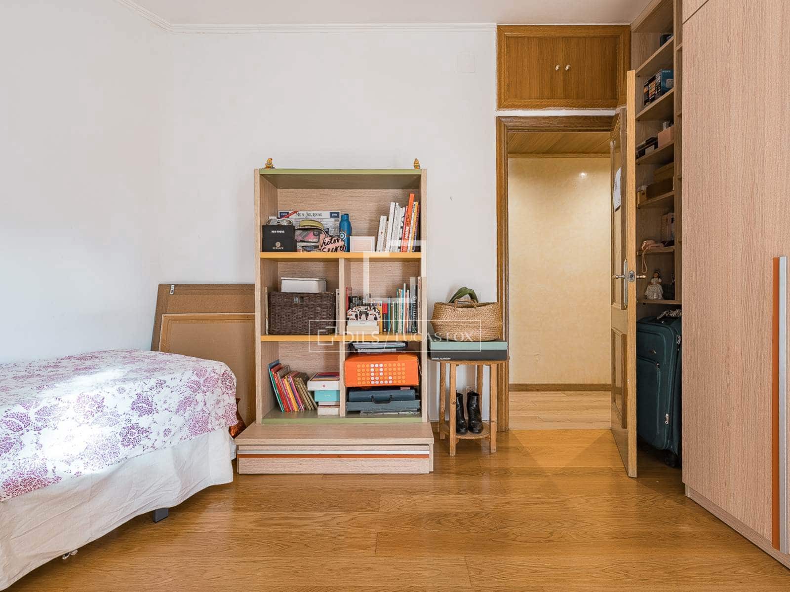 4 soveværelse Lejlighed til salg i Barcelona by med swimmingpool garage - € 920.000 (Ref: 9444488)